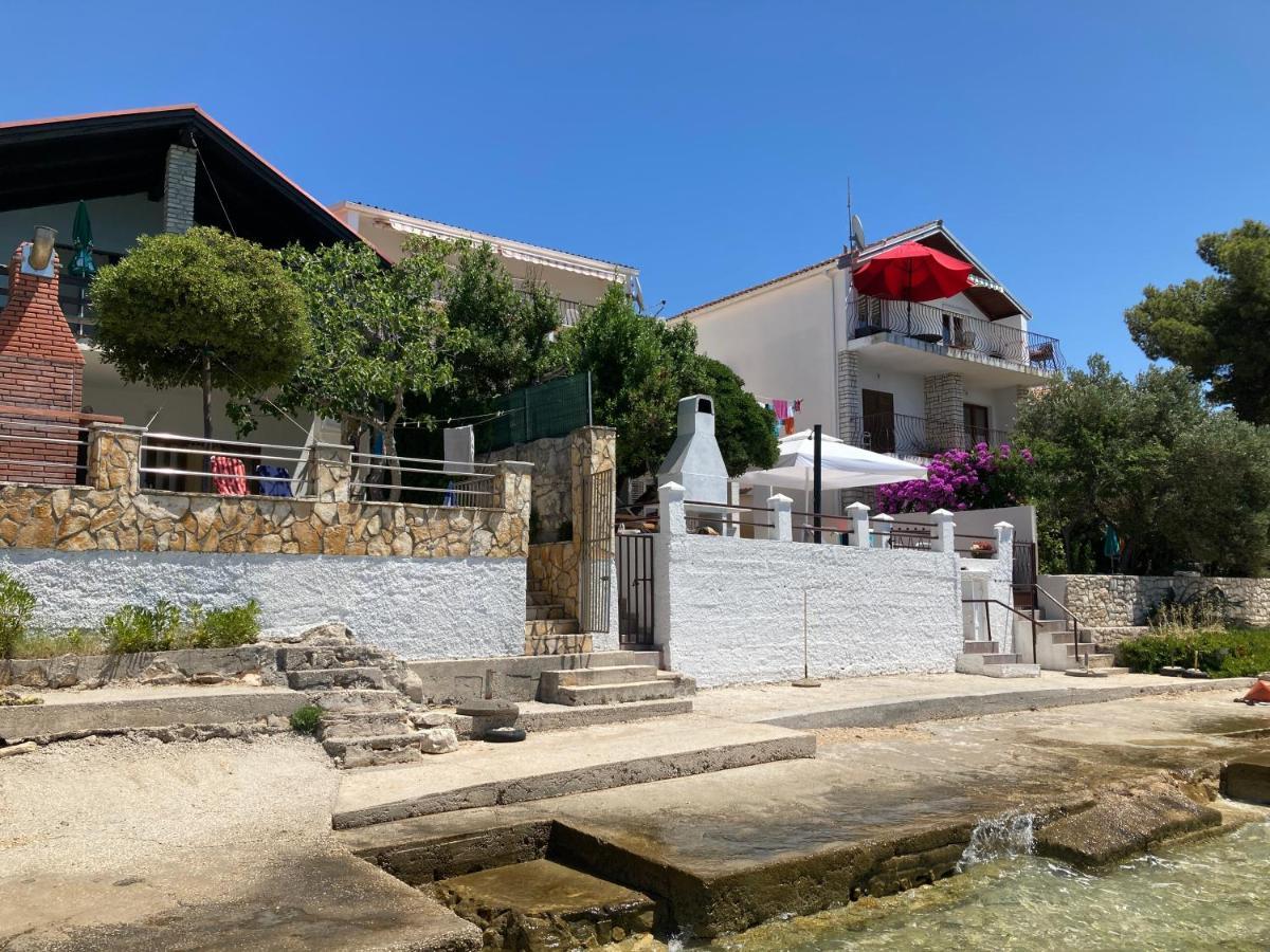 House First Row By The Sea Vila Bibinje Exterior foto